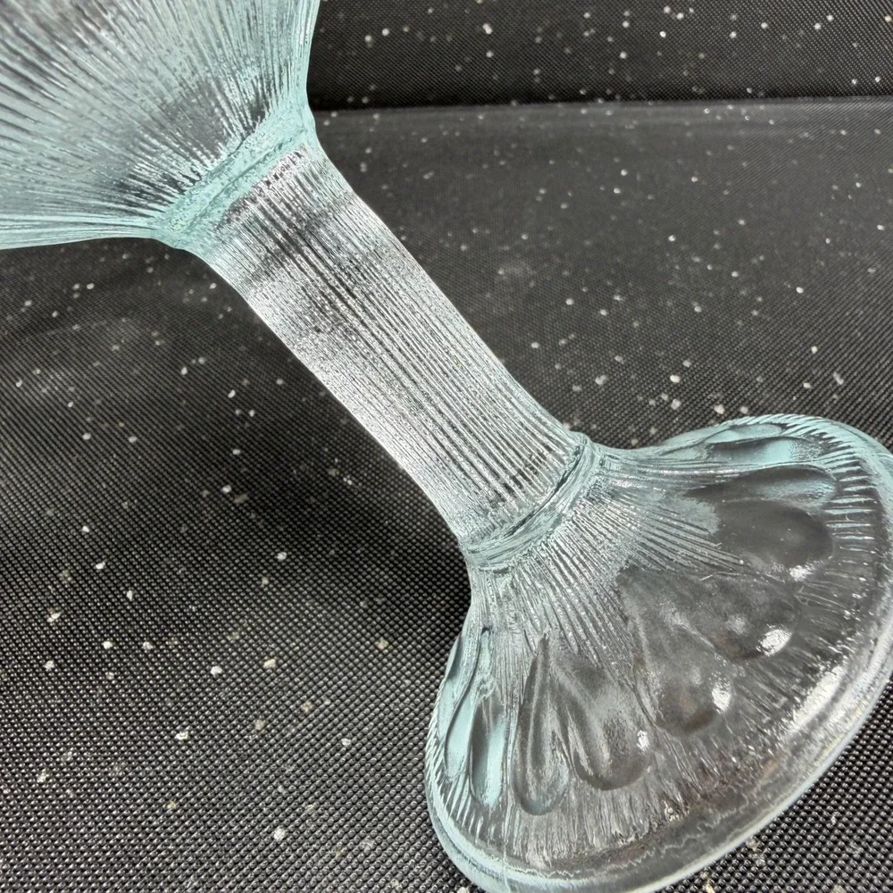 Williams Sonoma Heart Embossed Glass Dessert Martini Cups‎ Set 2 Blue Pedestal